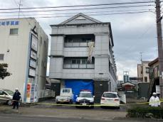 【速報】ビジネスホテルで経営者女性が殴られ意識不明　容疑者の男(43)を県外で逮捕