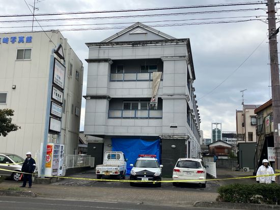 ビジネスホテルで経営者女性を灰皿で殴り 大阪市の43歳男を殺人未遂罪で起訴