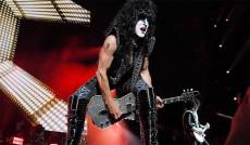 KISS、ポール・スタンレーのコロナ陽性で公演キャンセル