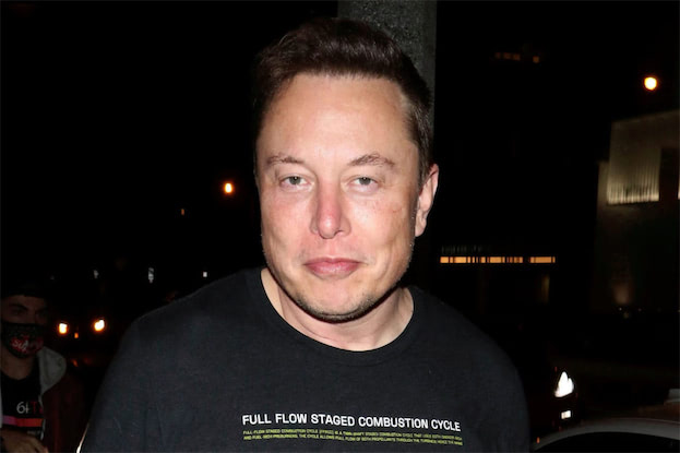 イーロン・マスク、下半身露出し客室乗務員にセクハラ？　本人は否定