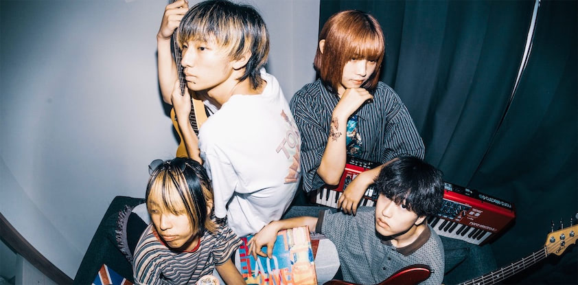 大阪発のピアノロックバンド・606号室、1st EP『幼き君がくれたもの』リリース