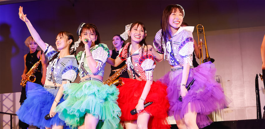 TEAM SHACHI、野外ワンマン「シャチサマ2024」DAY1で魅せた夏全開のライブ