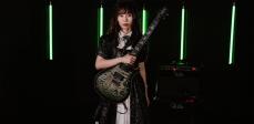 BAND-MAIDギタリストKANAMI、PRSより日本人初のシグネチャー・モデル発売