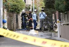 大阪・大東の住宅火災、新たに2人の遺体を発見　親子3人と連絡取れず