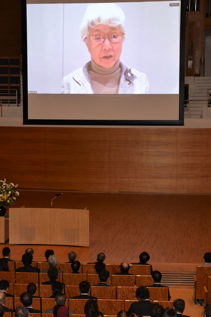 横田めぐみさんの母「元気で生きていてと毎日祈っている」　早期解決訴え新潟で県民集会