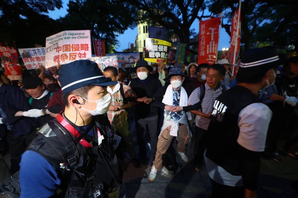 「純粋に平和を願っているのか」反戦反核団体の退去拒否、デモに批判の声　広島・原爆の日