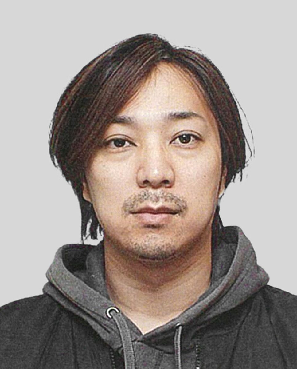 マネロン事件の主犯格３人出国か　大阪府警が公開手配　資金洗浄疑いの８人は再逮捕
