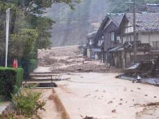 脆弱な護岸に想定超の雨量　地震でダメージ、被害拡大に拍車  能登半島豪雨