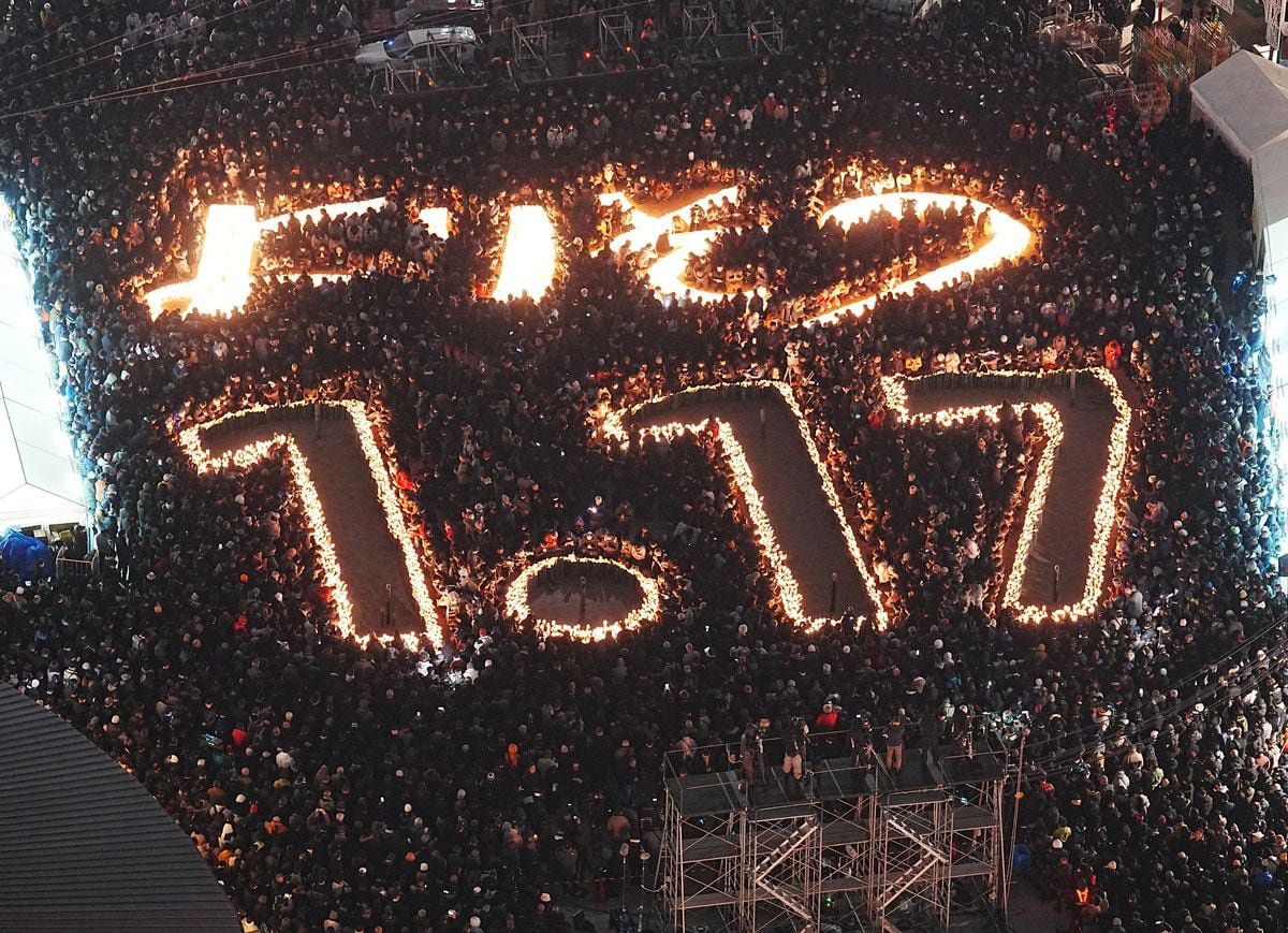 阪神大震災から30年　鎮魂の祈りに包まれる神戸が迎えた午前5時46分