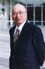 評論家の西尾幹二氏が死去　「自虐史観」是正に尽力、ニーチェ研究の第一人者