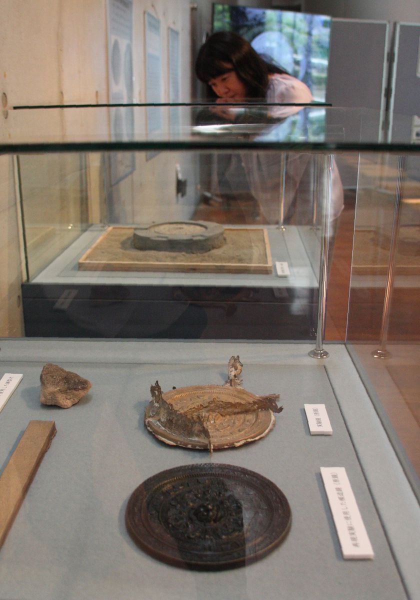 古墳時代の青銅鏡、大量生産の謎　橿考研で実態解明へ再現実験