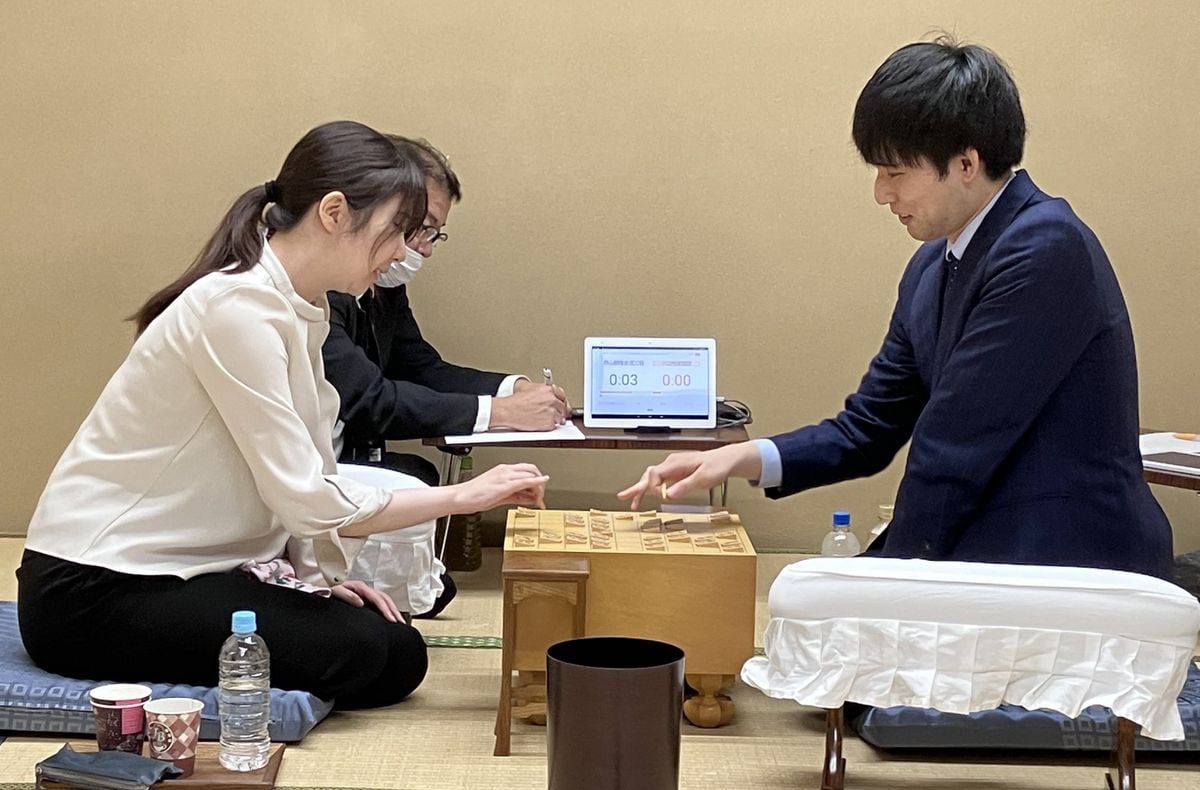 藤井聡太棋聖への挑戦者は　次期棋聖戦、西山朋佳女流三冠は2次予選進出ならず　〈マンスリー将棋〉