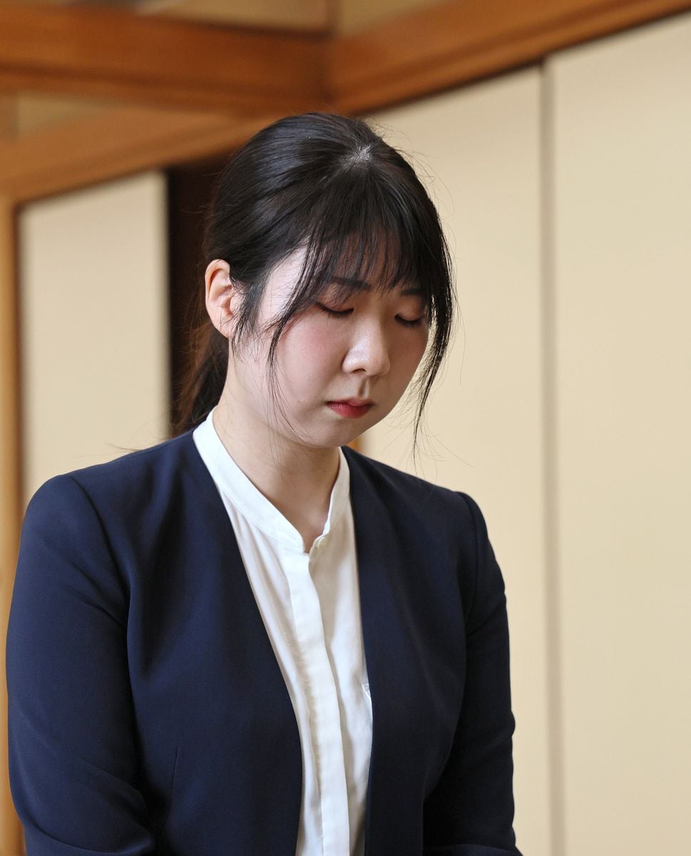 西山朋佳女流三冠、女性初の棋士へ三間飛車で熱戦の火蓋　プロ棋士編入試験第1局