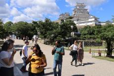 外国人客の入場料4倍へ値上げ検討　二重価格で姫路城守れるか　観光公害対策で海外導入も