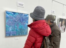 「全日本アートサロン絵画展」始まる　国立新美術館、17日まで計約830点の入選作品展示