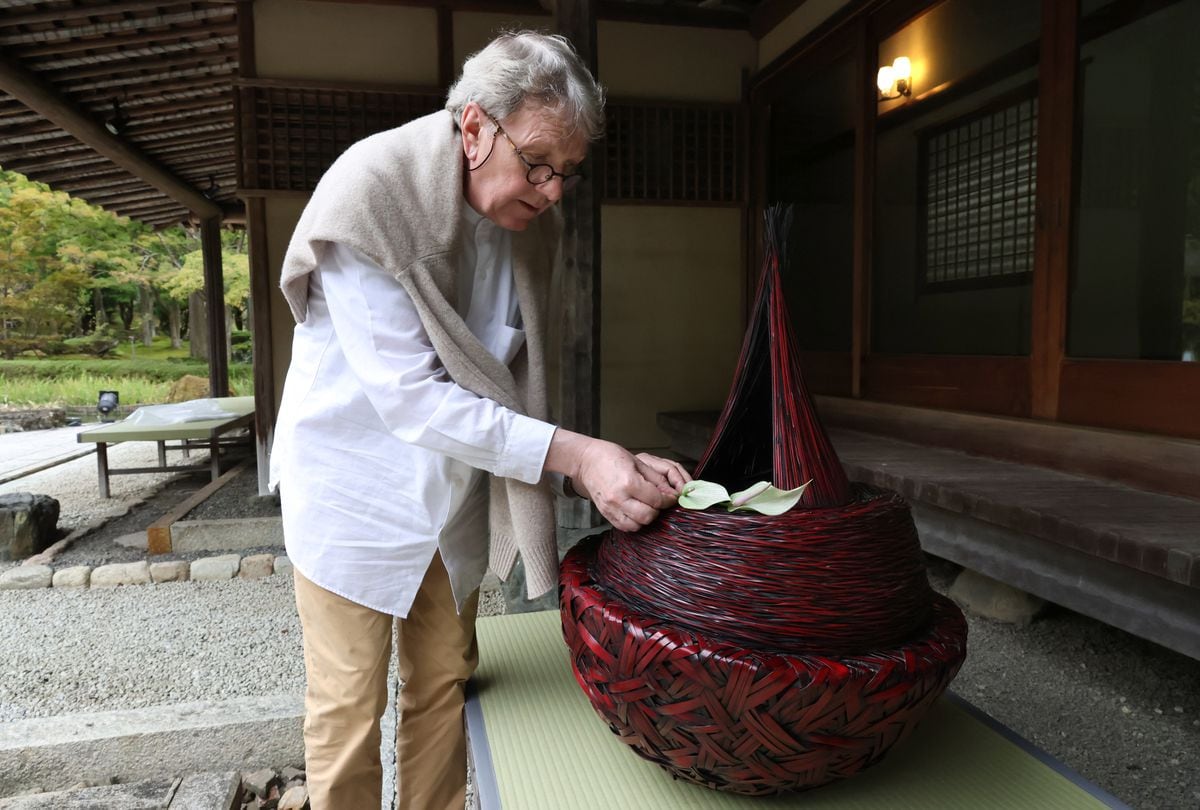 「東西文化融合の美を感じて」〝花の建築家〟ダニエル・オスト氏展覧会　京都で25日から