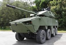 台湾が中国軍上陸に対応「装輪戦車」試作車公開　時速１００キロ、「ハンターキラー能力」も