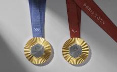 ヴィトンにショーメ…パリ五輪は高級ブランド満載　メダル授与式制服は100年前に着想