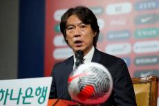 サッカー韓国代表監督めぐる「政治介入」にFIFA抗議　アジアのレジェンド非難の的に