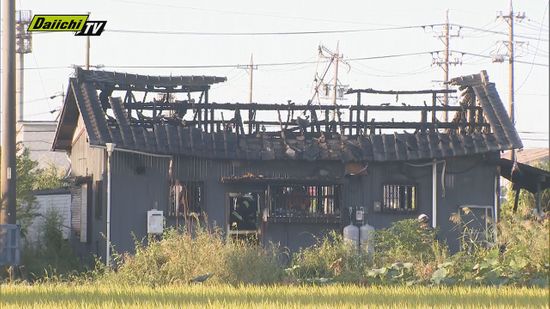 浜松市で住宅1棟を焼く火事　焼け跡から1人の遺体が見つかる　29日
