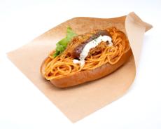 赤い「ひろしまパスタ」定着へ 外食・惣菜でメニュー化 カゴメ