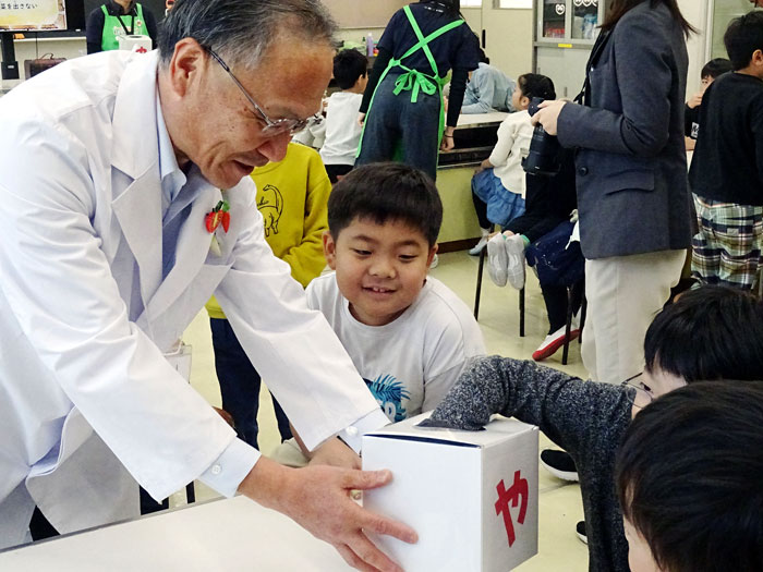 カゴメ食育プログラム 「おいしい！野菜チャレンジ」 野菜好きな小学生広げる