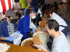タケヤみそ秋の感謝祭 2日間で2900人来場