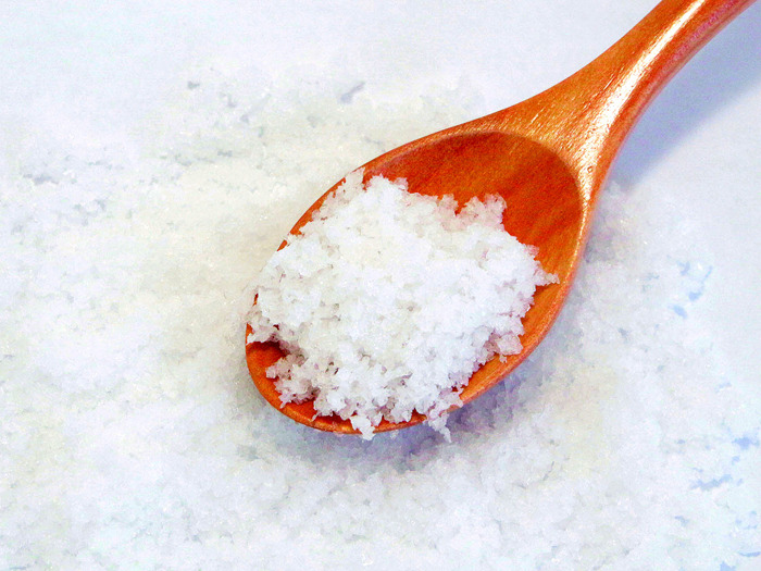 業務用・家庭用の値上げ発表へ 輸入塩メーカーも決断  日本食塩製造