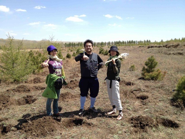 「乾物カレーの日」 みんなで食べて砂漠緑化 今年も内モンゴルで植樹 協力店を募集中