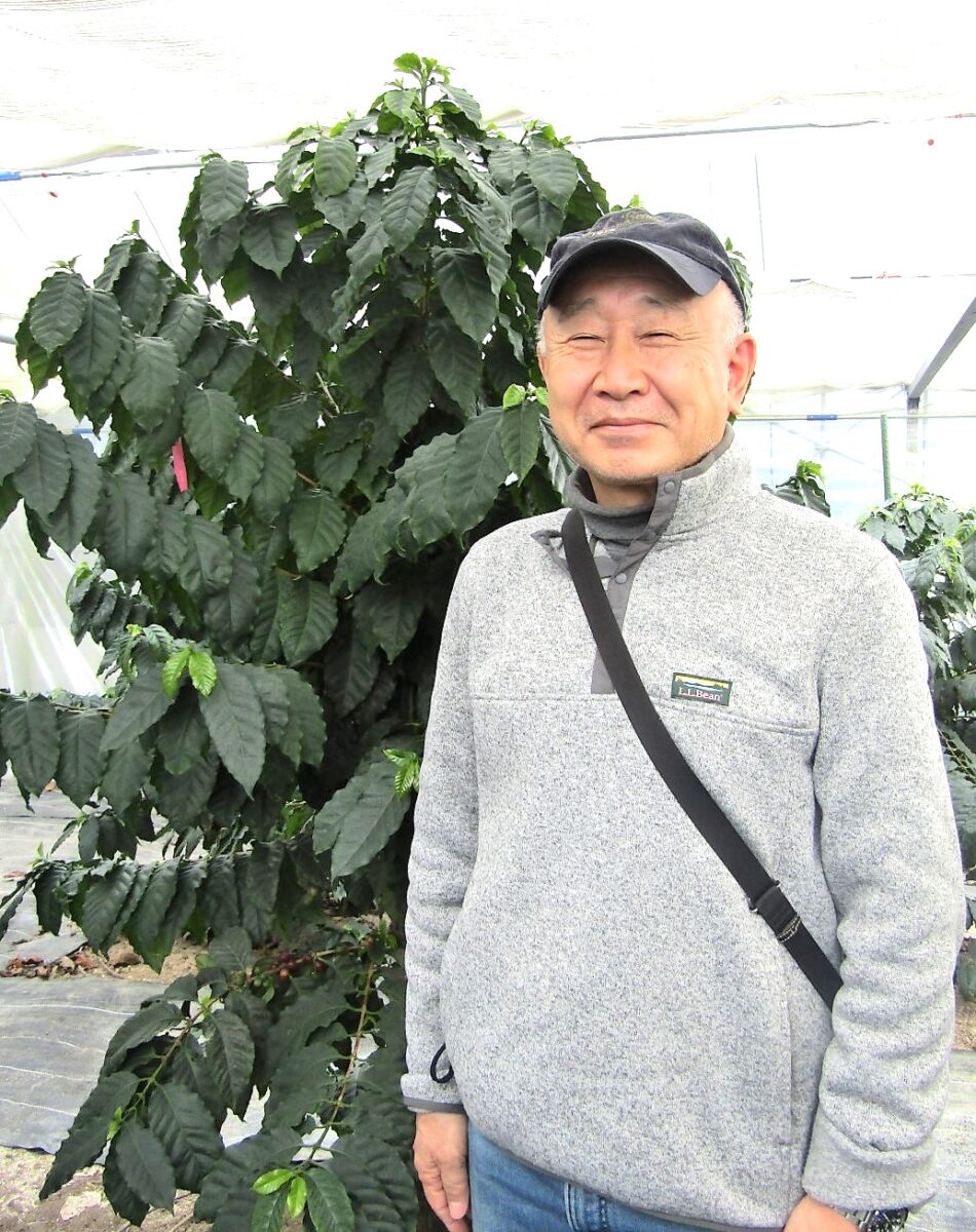 広島の老舗珈琲店が瀬戸内海でコーヒー栽培に挑む　今年初収穫　観光農園化や参入障壁が低いSDGs農法を追究　ニシナ屋珈琲