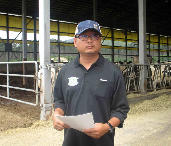 岩手県酪農乳業を訪ねて④ ストレスフリーな牧場 “強い牛”作りで基盤強化 久慈平岳牧場