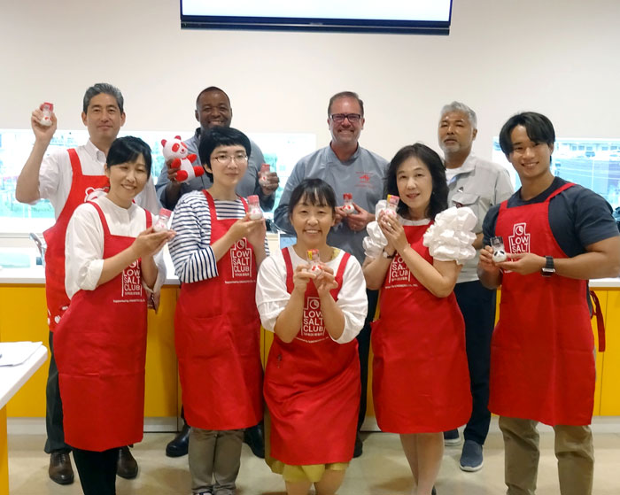 味の素 日米の料理プロが減塩レシピ 「おいしさデザイン」で意見交換