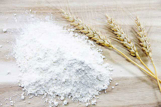 製粉大手3社 業務用小麦粉を値下げ 来年1月納品分から