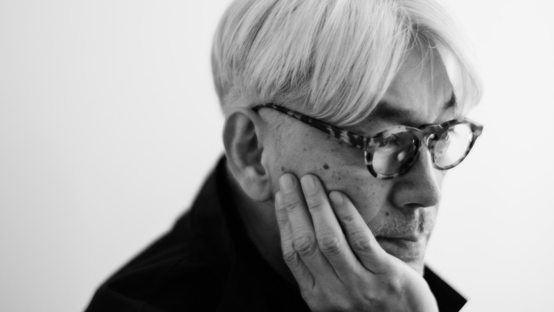 「生きるというのは、一つの長い呼吸のようなものだと思うんです」坂本龍一さんが語っていた“限りある「いのち」との向き合い方”