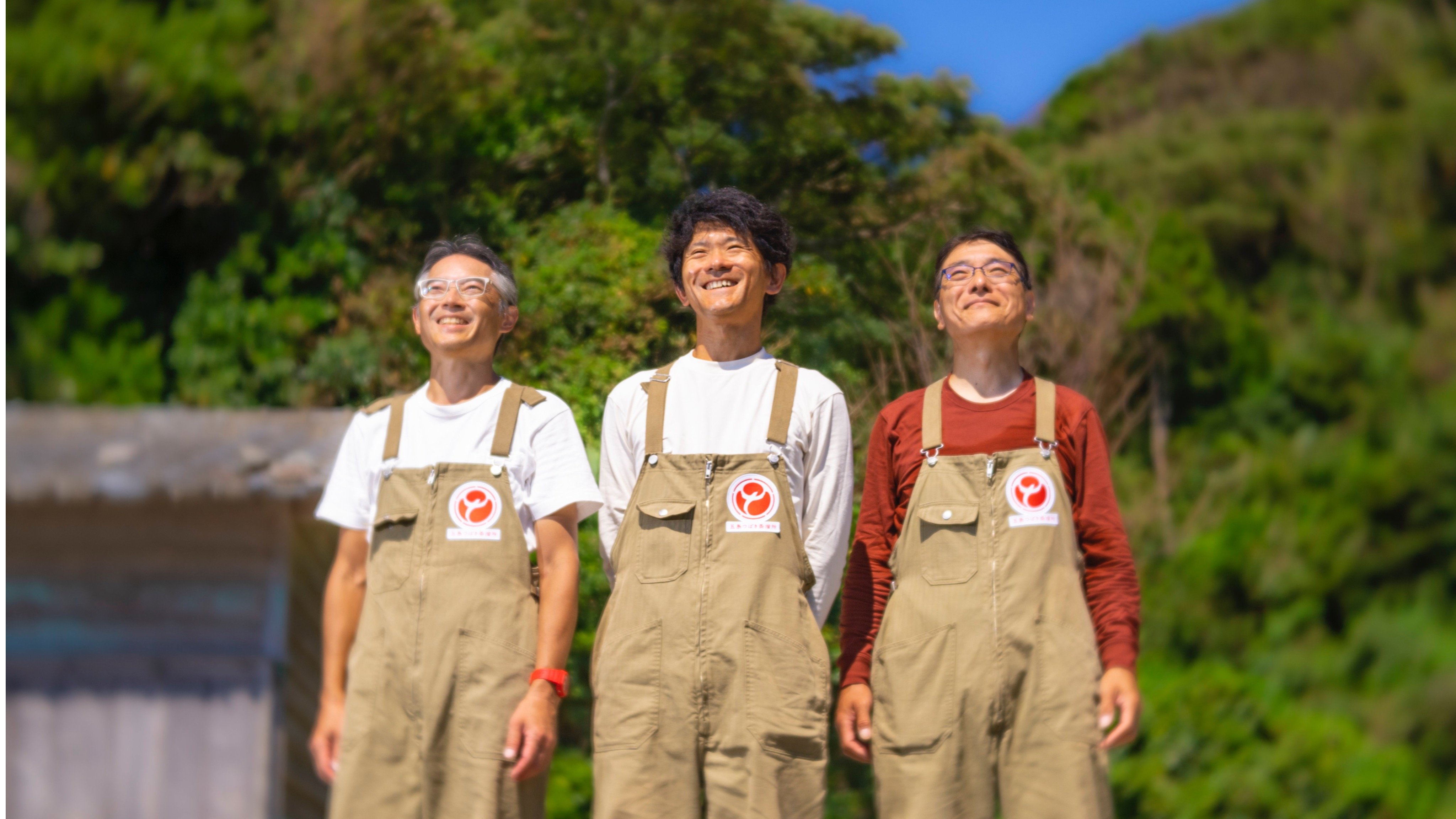 50代で脱サラして離島で暮らすおじさん3人、驚きの誤算で大忙し…「月３千本造っても足りない」長崎の人が次々とファンになるクラフトジン「GOTOGIN」の今とこれから