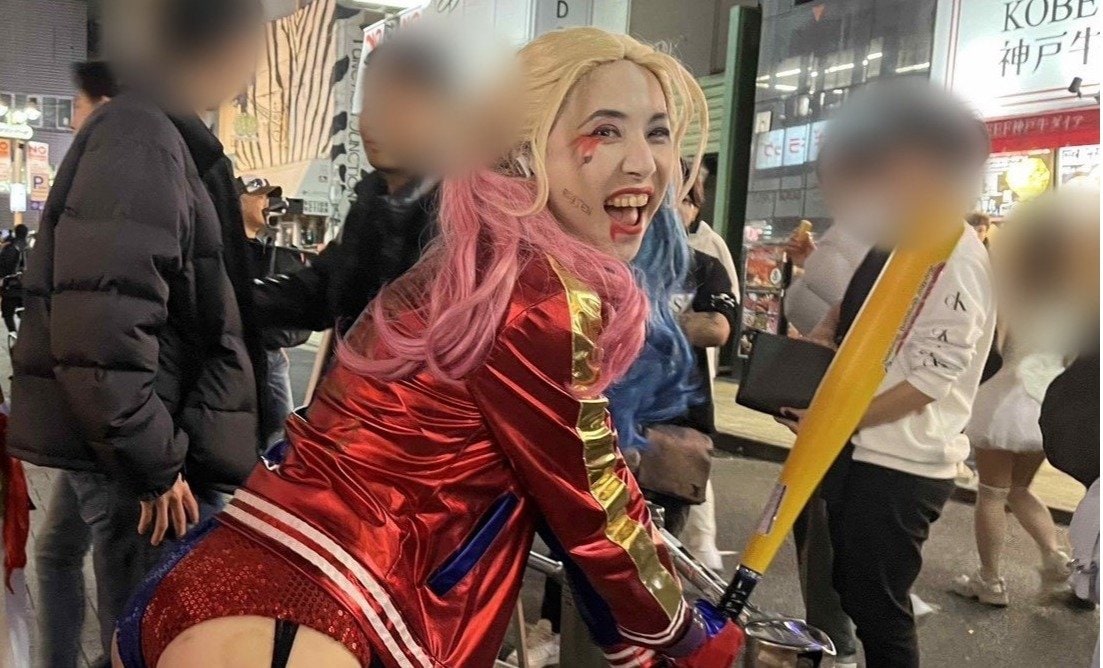 〈外国人だらけの渋谷ハロウィーン〉「休止？シラナイヨ」「誰も止められないヨ」酒がなくてもハイテンションで…【2024 衝撃写真記事 5位】