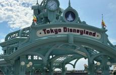 ディズニー、開園ダッシュは“強制退園”!?　新イベント初日の現場で見たまさかの光景…大混雑していた入園後には新たなトラブルも発生