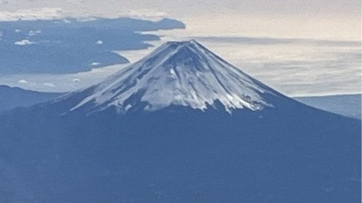 富士山は“登ってはいけない山”になるのか〉「考え方がズルい」市長発言