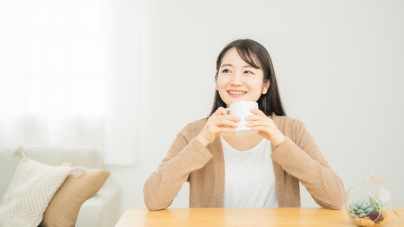 「赤ワインVS白ワイン」「うどんVSそば」どっちが温まる？ 寒暖差疲れを解消する温活のススメ