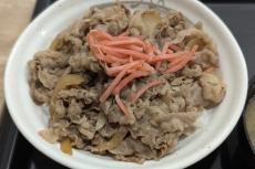 「世界が終わる日に行きたい牛丼店」2位はすき家　1位は…