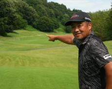 三觜喜一プロが語る「ティショットは真ん中を狙って打たない」がゴルフ上達の理由