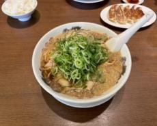 ラーメン店の倒産が過去最多に。個人店が苦戦する中、規模を拡大する“人気チェーン”の存在感