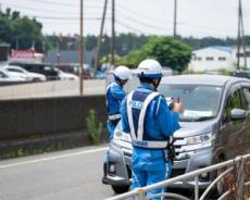 「制限速度で走る車」にイラついてあおり運転したら“覆面パトカー”だった…調子に乗った20代男性の末路