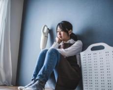 「想像を絶する下世話さ」とある地方に“嫁いだ”女性が驚いた謎の風習。夫や義母が守ってくれず、離婚の原因に