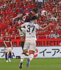 浦和3発で連勝　DF石原広教のJリーグ初ゴールで先制　史上4チーム目のJ1通算1600得点
