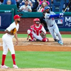 MLB本塁打競争　最後の8人目はドジャースT・ヘルナンデス　野球中継の守備中に自ら発表する粋な演出