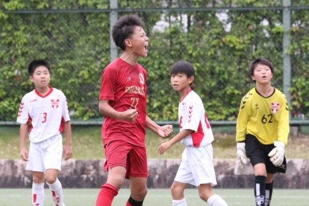 AQUAチャレンジカップ　DREAM　FC1stが大阪セントラルFCに3―0で快勝