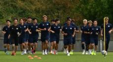 パリ五輪サッカー日本代表、植中らバックアップ組合流で全22選手そろって初練習