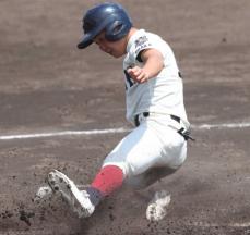 【高校野球】大阪桐蔭、追い上げ許すも地力の差で8強進出　西谷監督「夏は簡単に勝てない」吉田の復帰に光