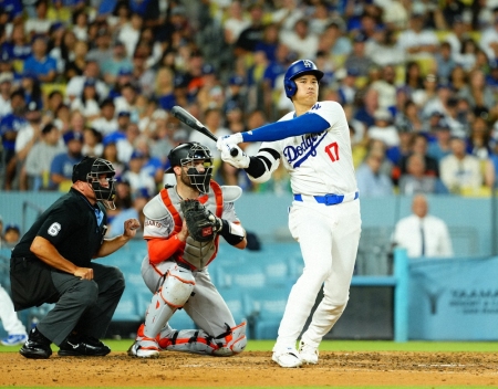 大谷翔平は左飛→三振→三振で第3打席まで凡退　復帰登板のサイ・ヤング賞左腕にド軍5回まで無安打